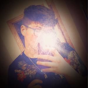 Meet your Posher, Ethan